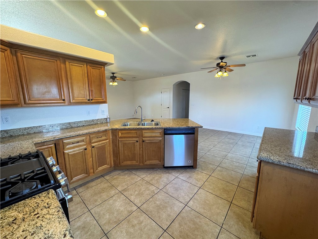 3745 N Lomita Street