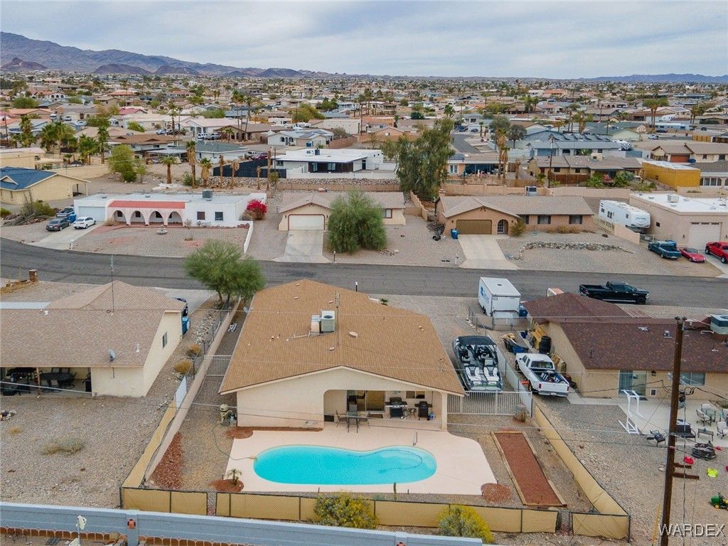 listing image 85