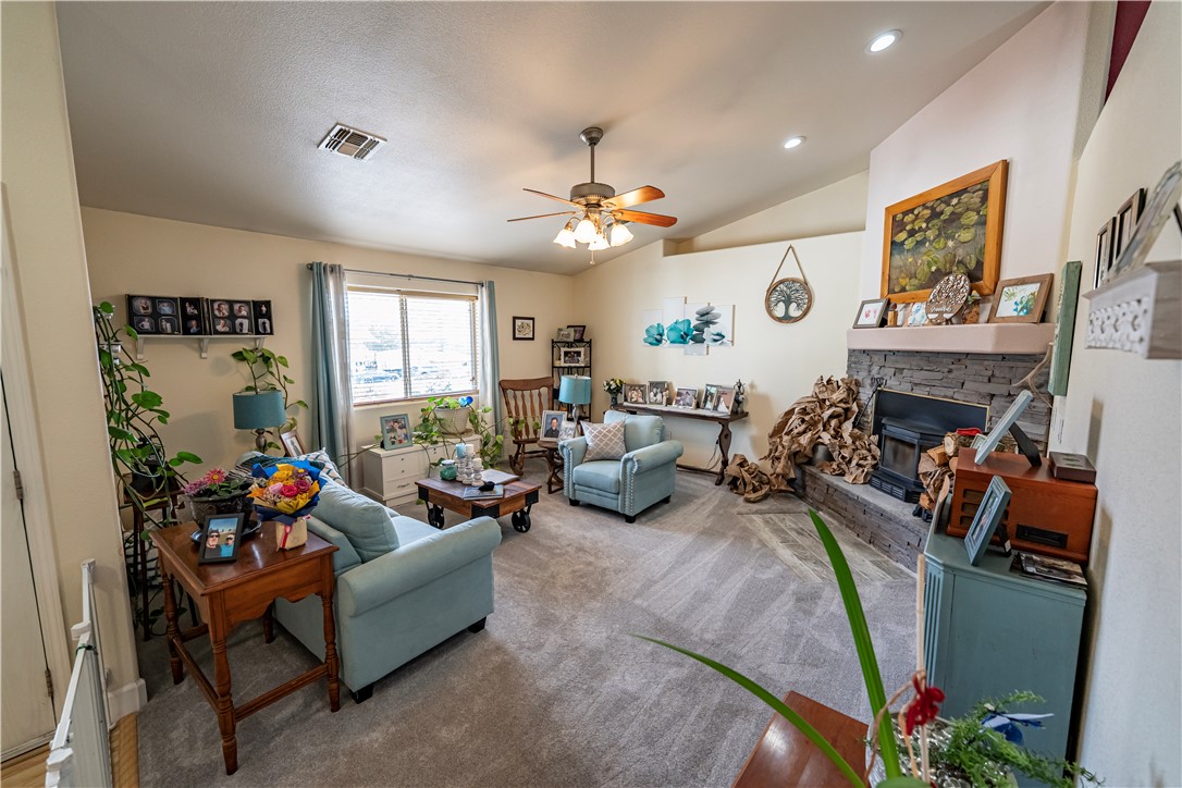 3665 N Harvard Street