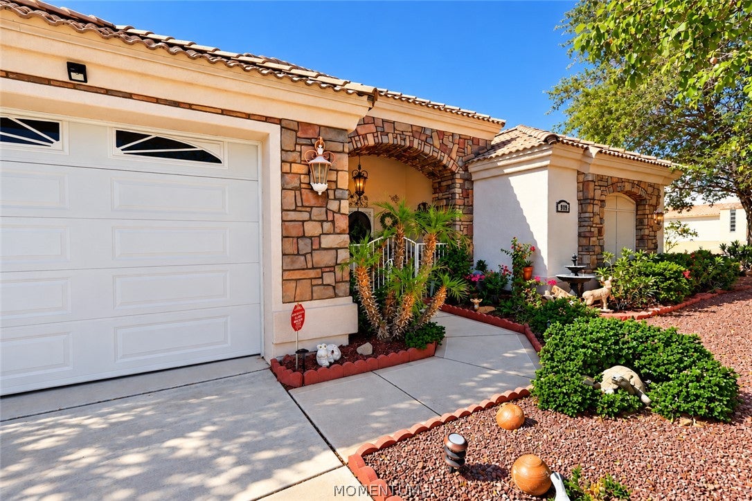 809 Park Crest Drive