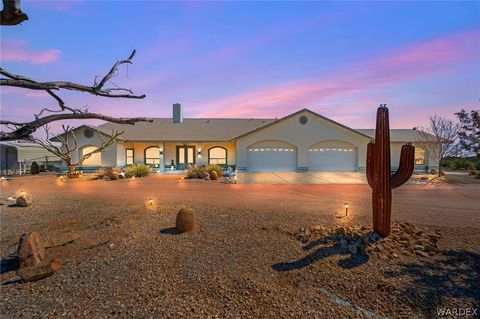 5840 N Cedar Ridge Lane Kingman AZ 86409