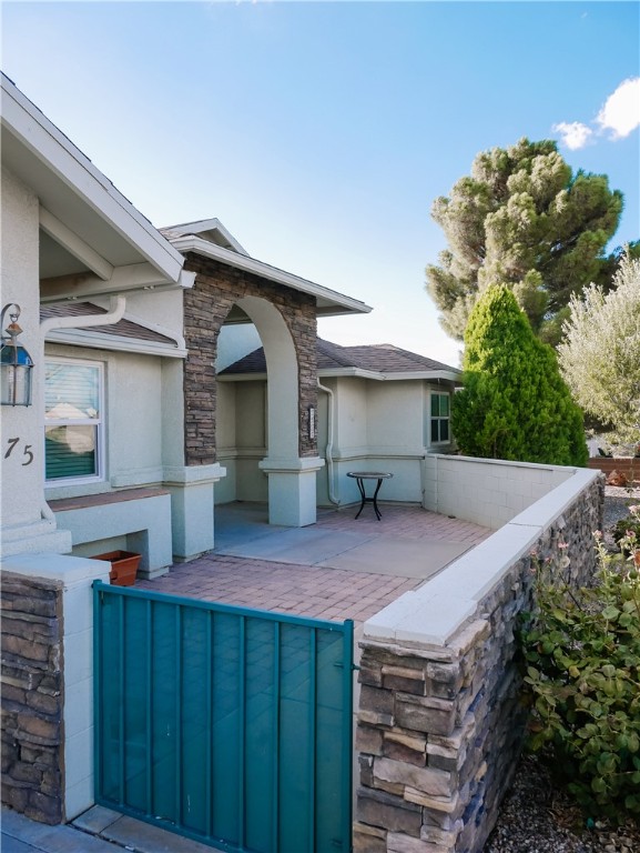 2575 Triangle S Street