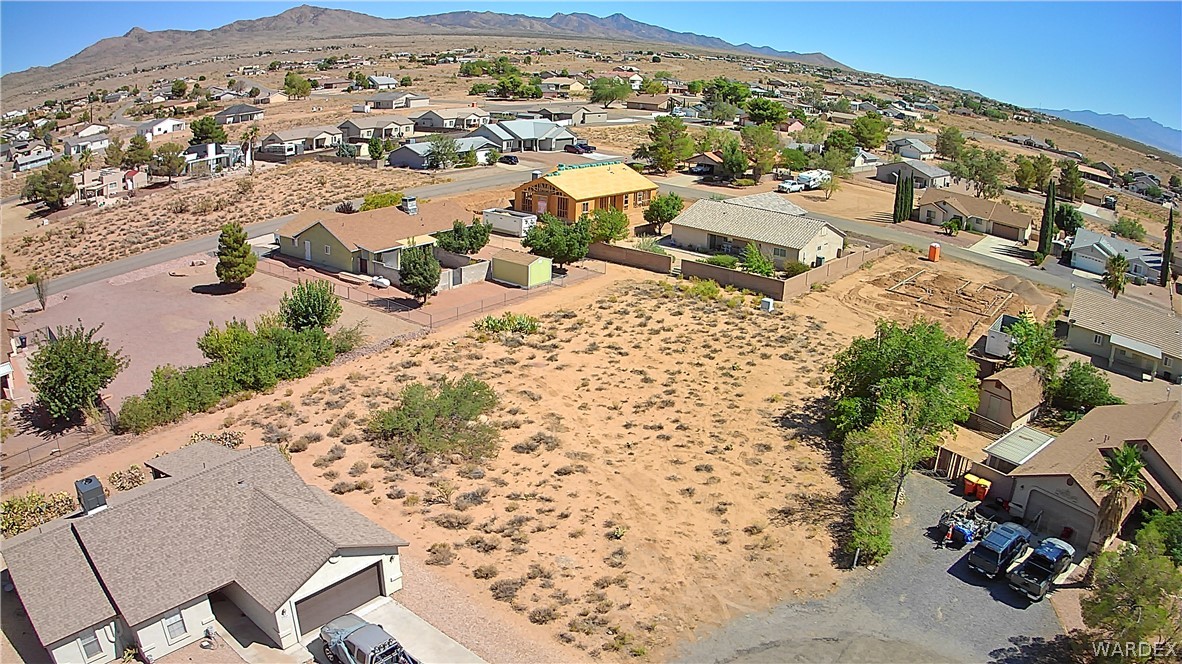 9636 N Mesa Vista Bay