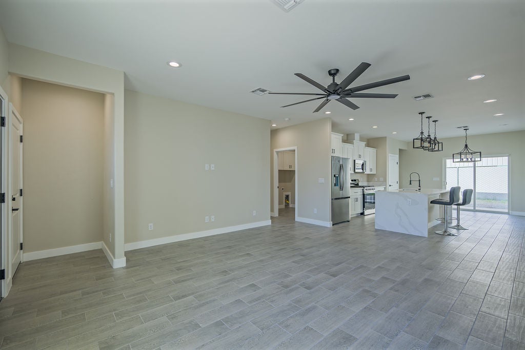 411 Emery Dr