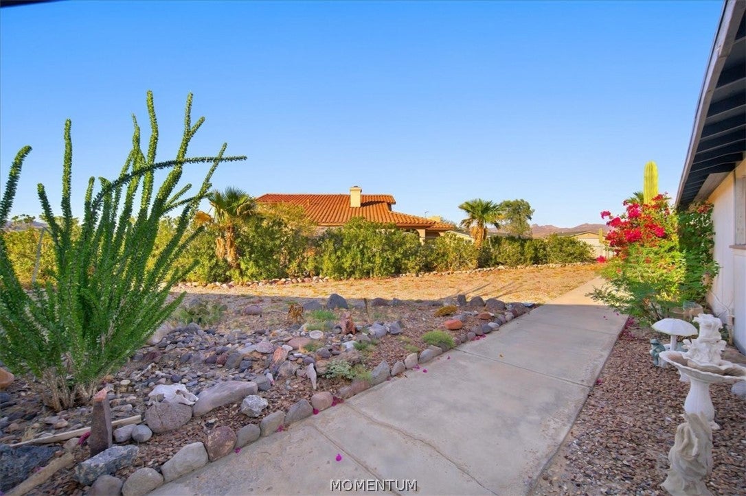 1227 Escalera Place