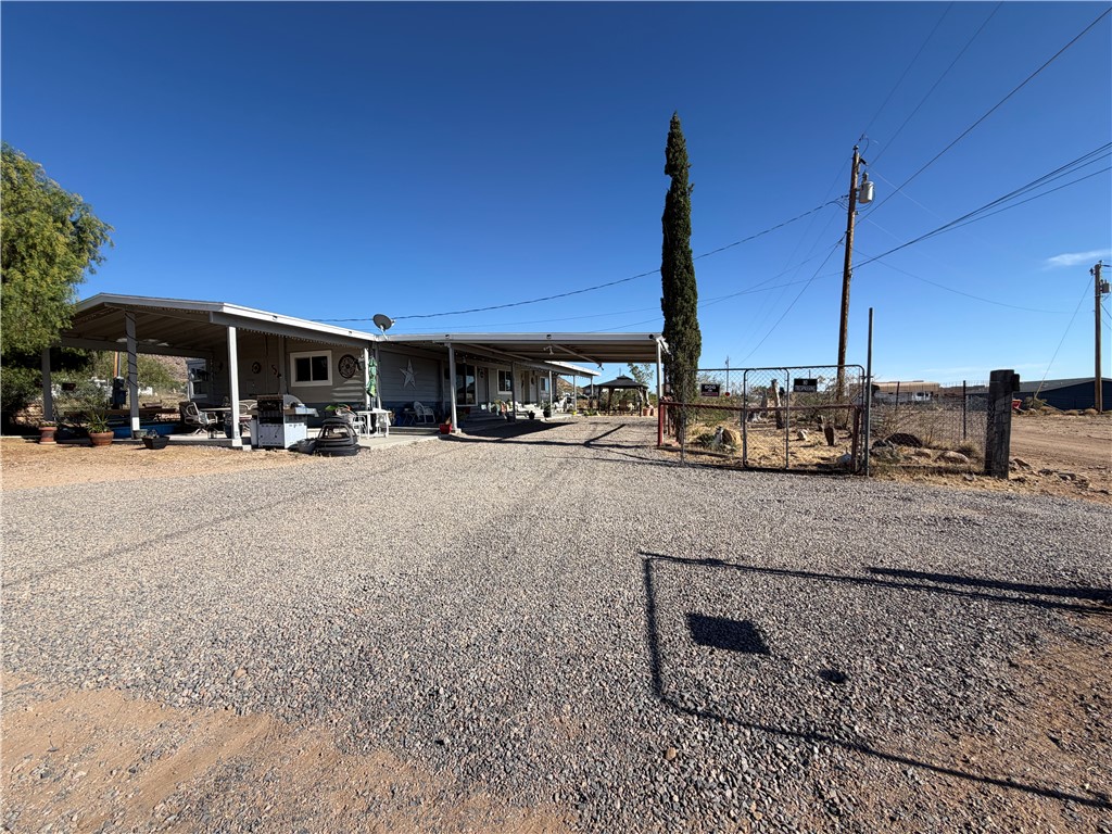 4680 N Smoketree Road
