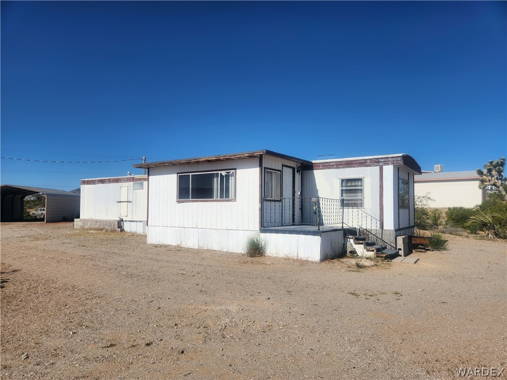 120 W Phantom Creek Lane