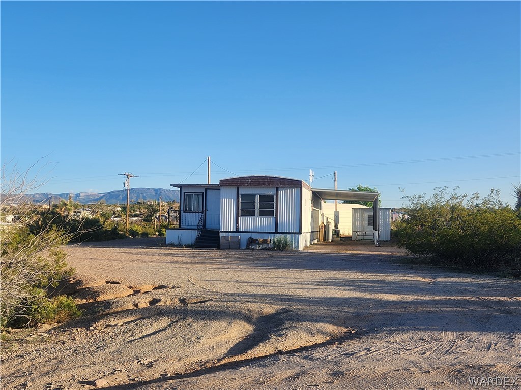 120 W Phantom Creek Lane