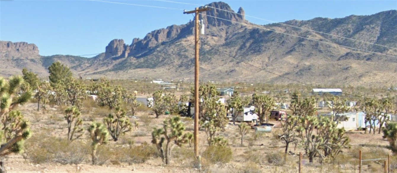 328-04-210 N Magnolia Drive
