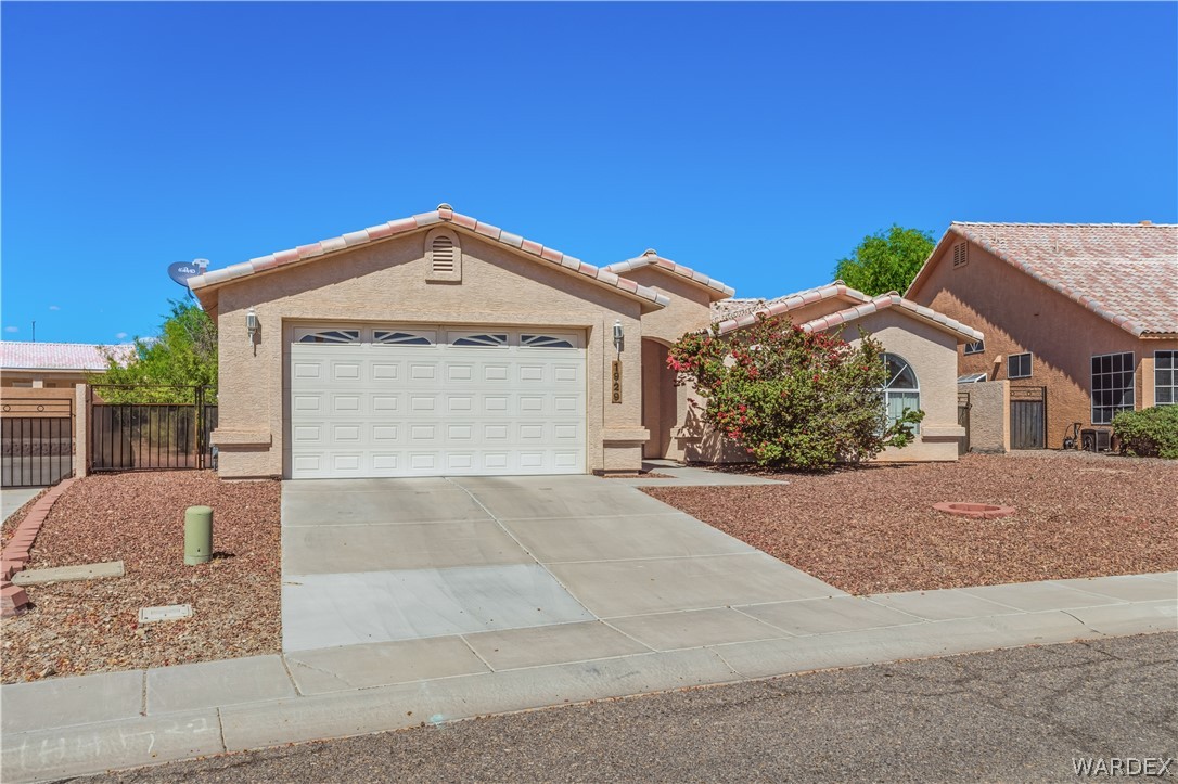 1929 E Emerald Lake Drive