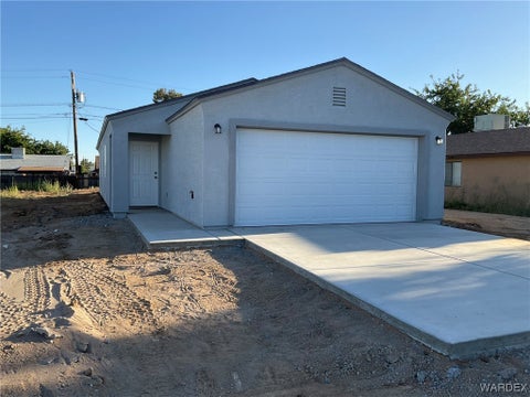 Featured picture for the property 006236