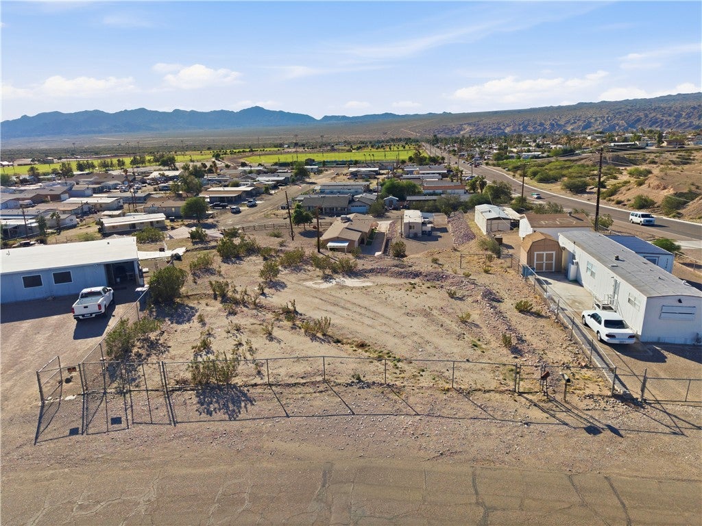 2263 W Riverview Circle