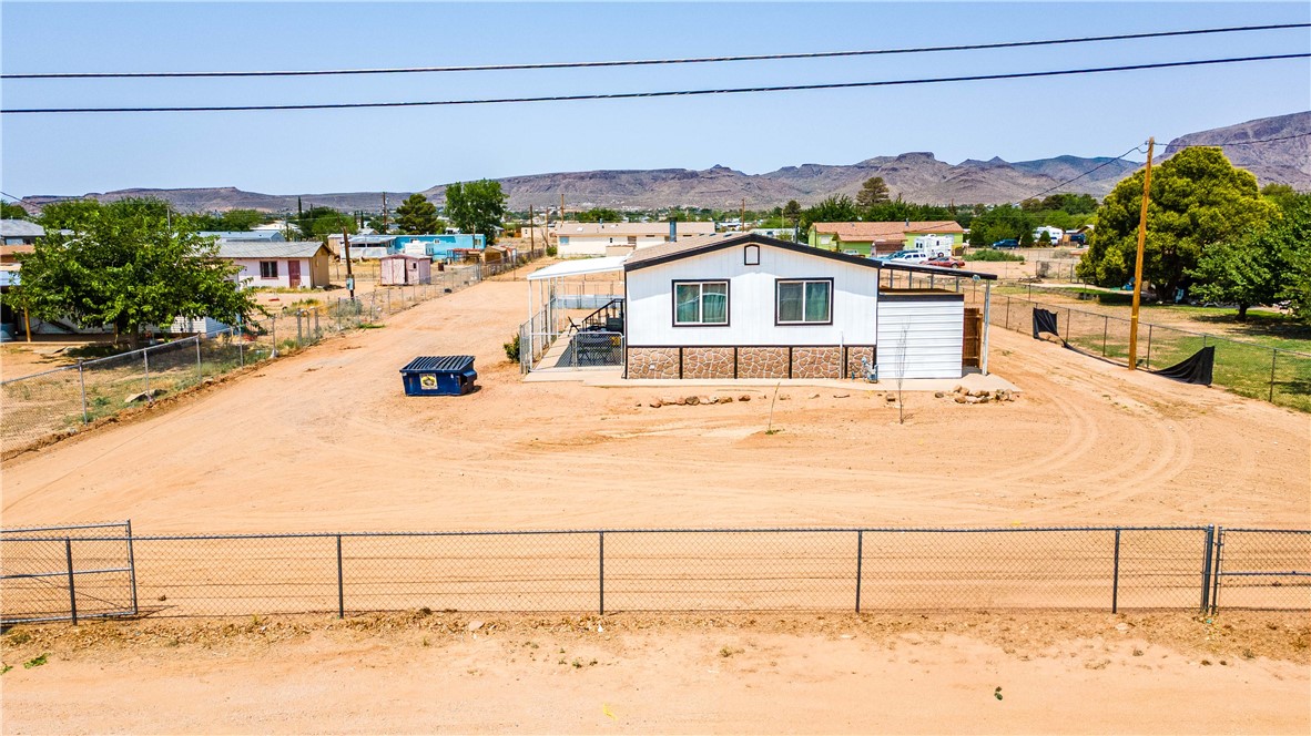 4085 N Benton Street