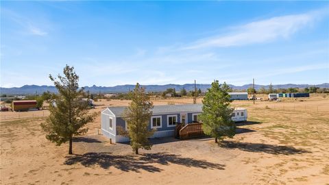 6155 W Lonnie Lane Golden Valley AZ 86413