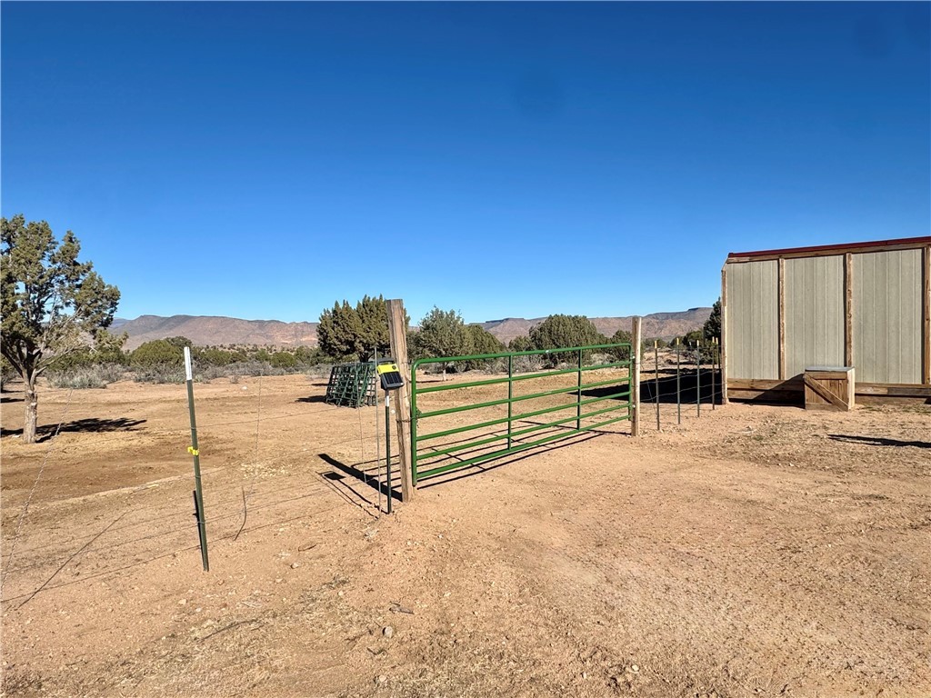 6806 N Frerichs Ranch Road