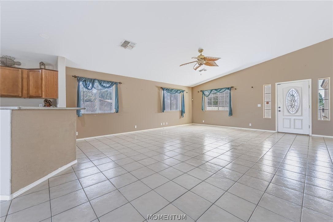 2043 E Pescador Drive