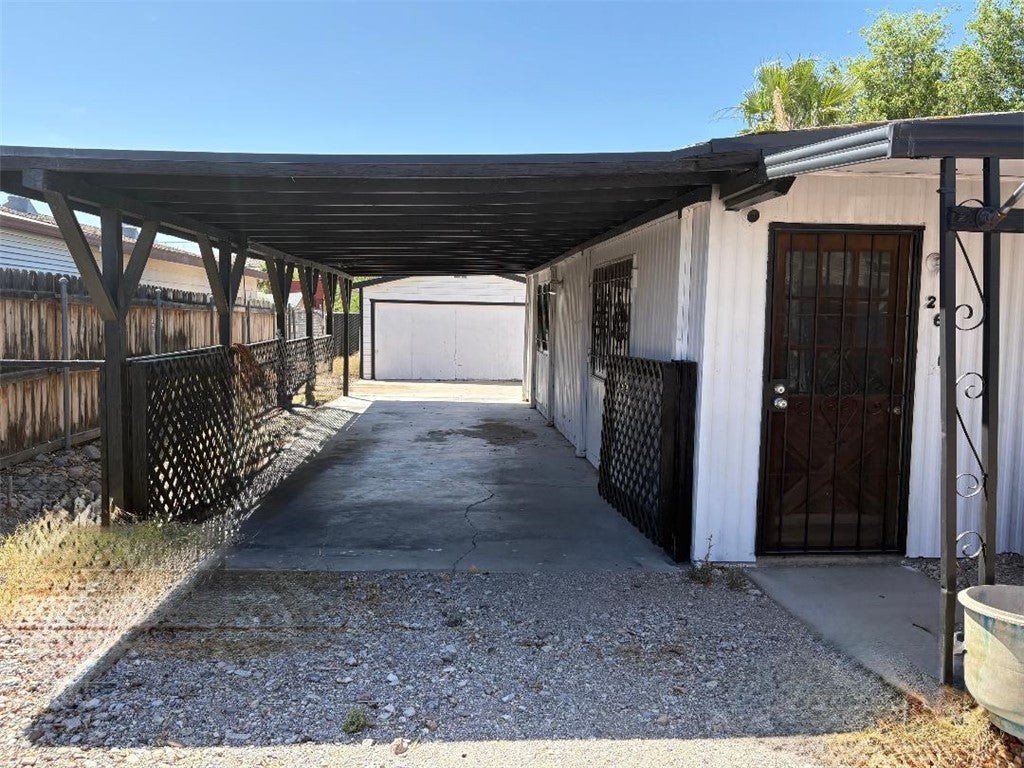 261 Long Avenue