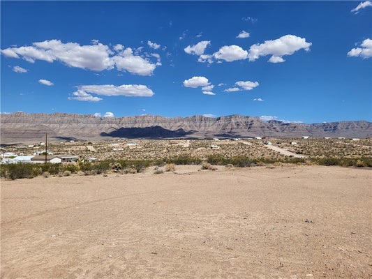 615 VULCAN DR, MEADVIEW, AZ 86444 - Image e03924ae55c5cccdae7b902e1b47bc8a/3477569917