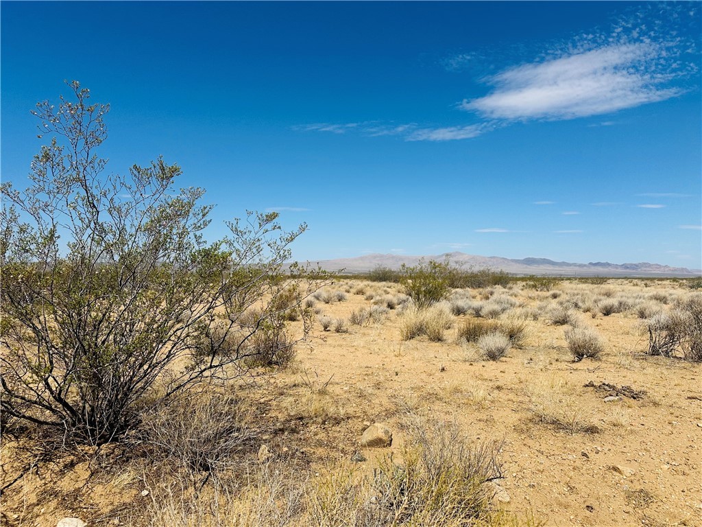 00 N Del Norte Drive