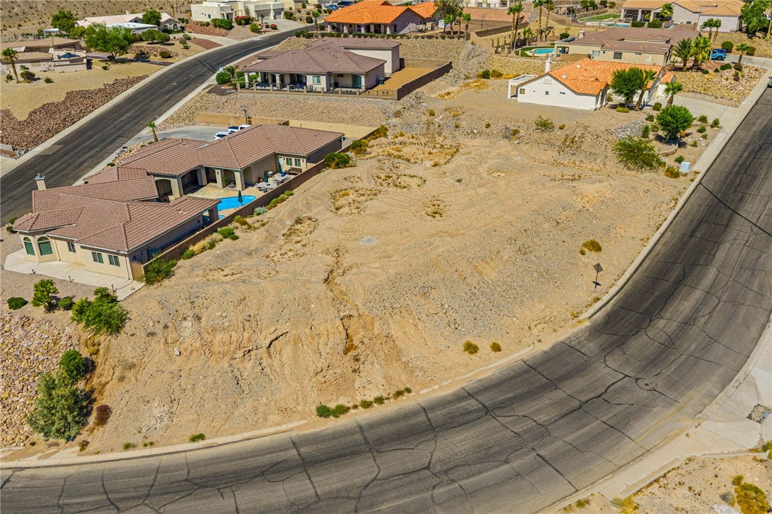 2033 Lariat Drive