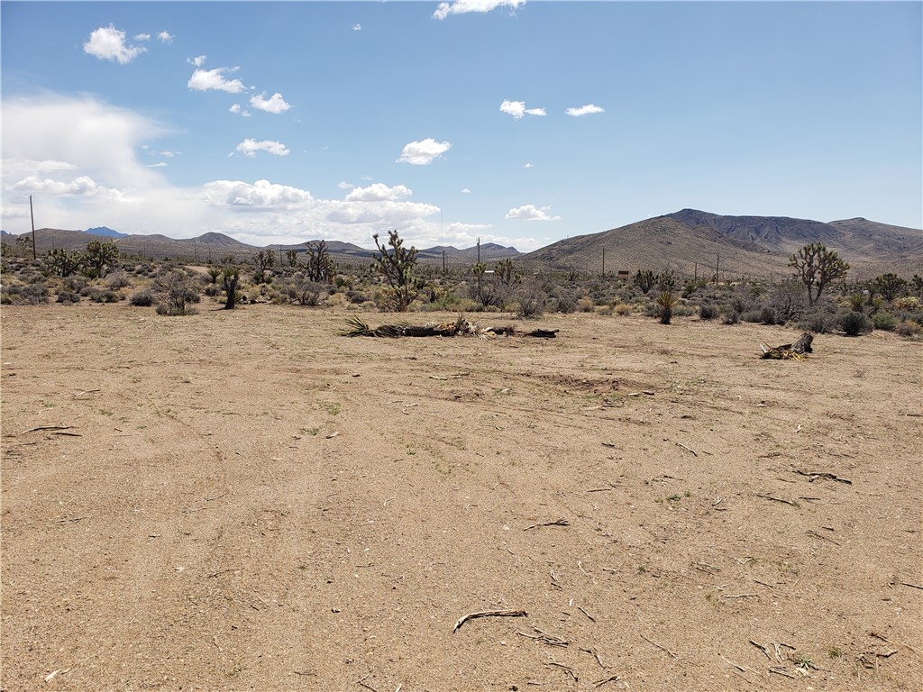 2 Acres La Crescenta