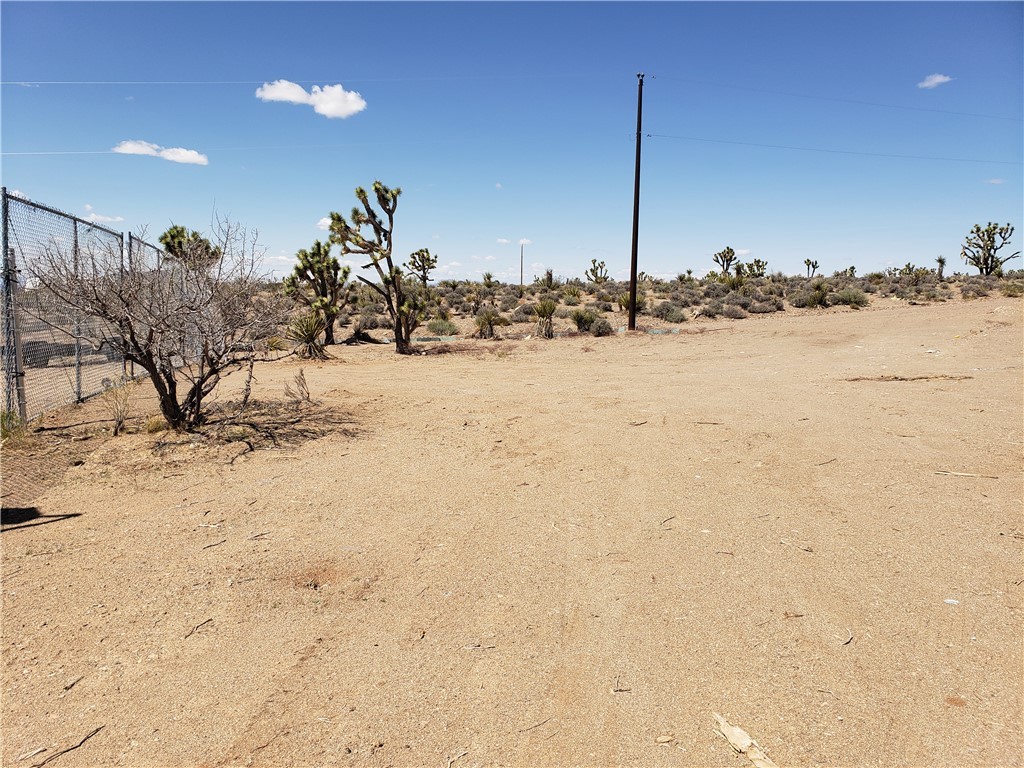 2 Acres La Crescenta