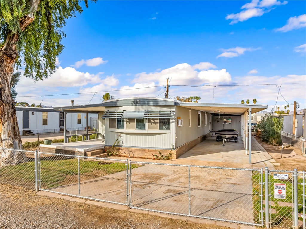 7885 S Cardinal Drive