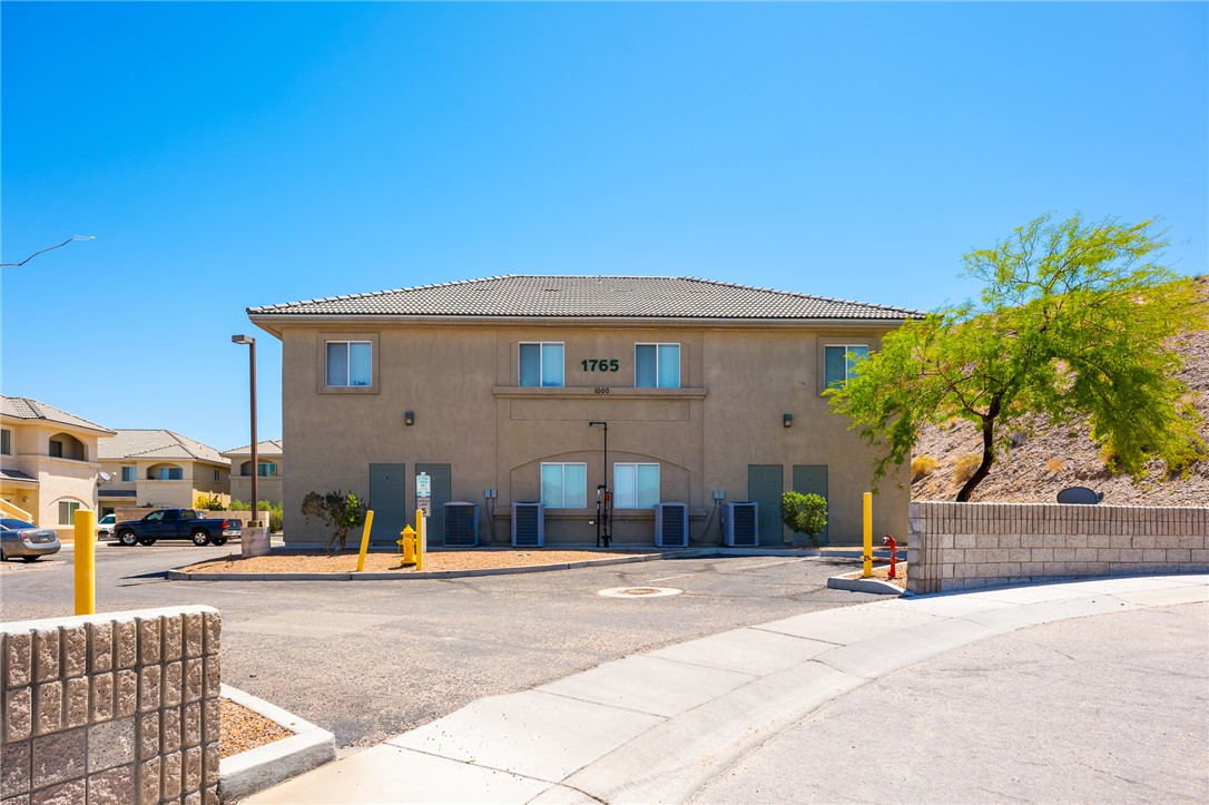 1765 Central #1000 Avenue