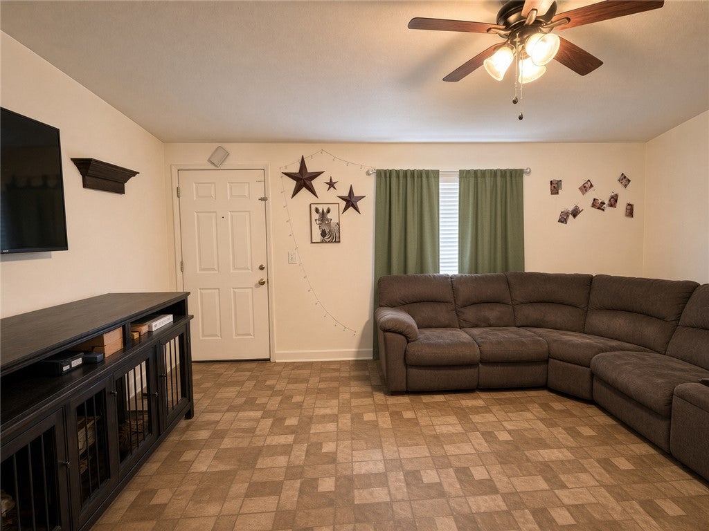 735 Morro Drive