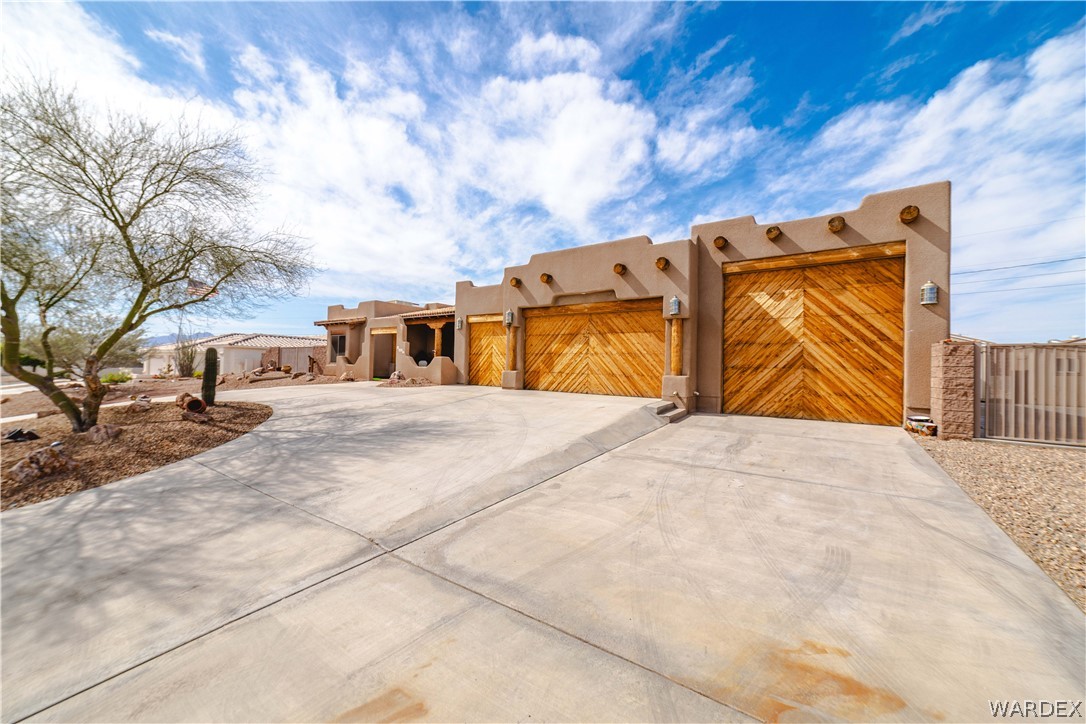 Lake Havasu, Arizona, 86404, United States, 3 Bedrooms Bedrooms, ,4 BathroomsBathrooms,Residential,Active,2041816