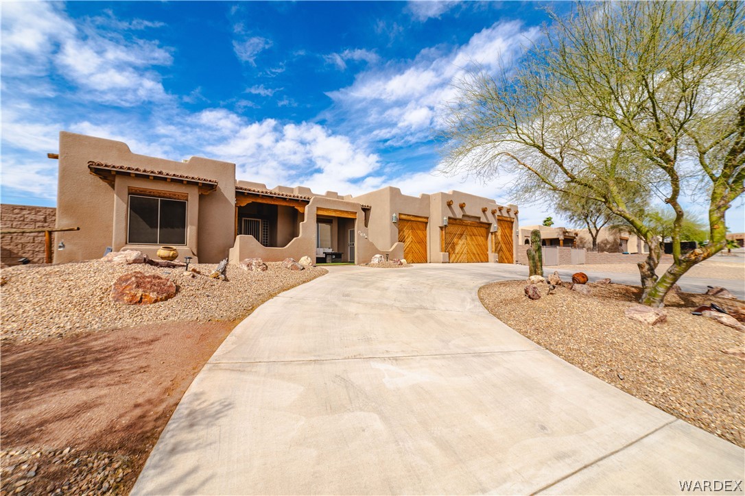 Lake Havasu, Arizona, 86404, United States, 3 Bedrooms Bedrooms, ,4 BathroomsBathrooms,Residential,Active,2041816