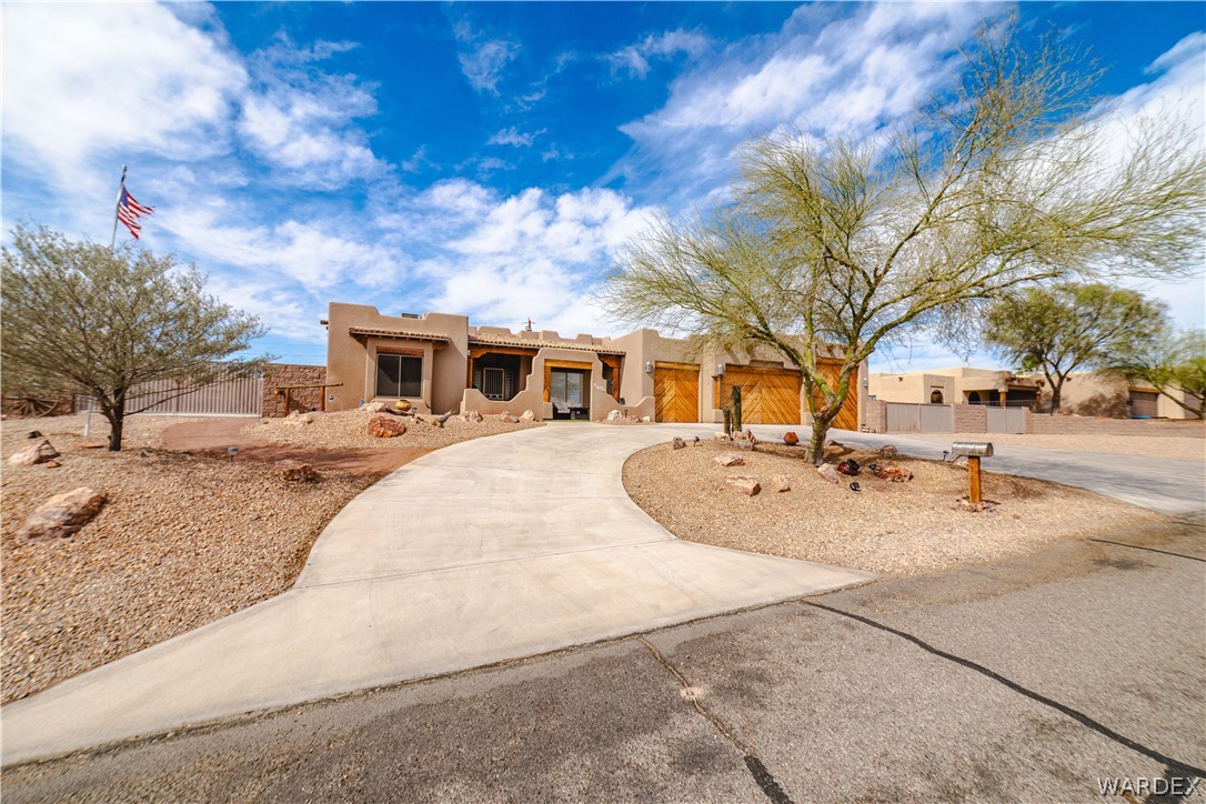 Lake Havasu, Arizona, 86404, United States, 3 Bedrooms Bedrooms, ,4 BathroomsBathrooms,Residential,Active,2041816