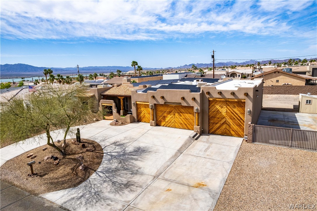Lake Havasu, Arizona, 86404, United States, 3 Bedrooms Bedrooms, ,4 BathroomsBathrooms,Residential,Active,2041816