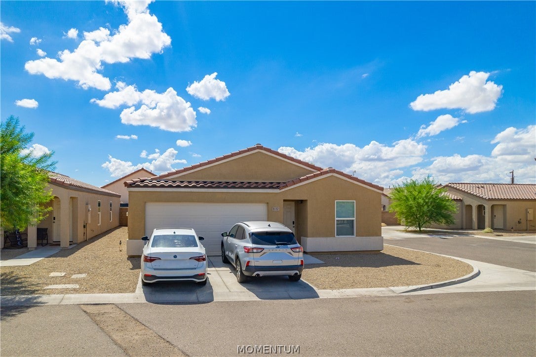 1132 Maple Leaf Drive