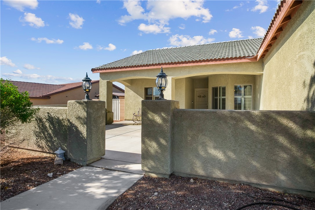 6099 S Tenderfoot Lane