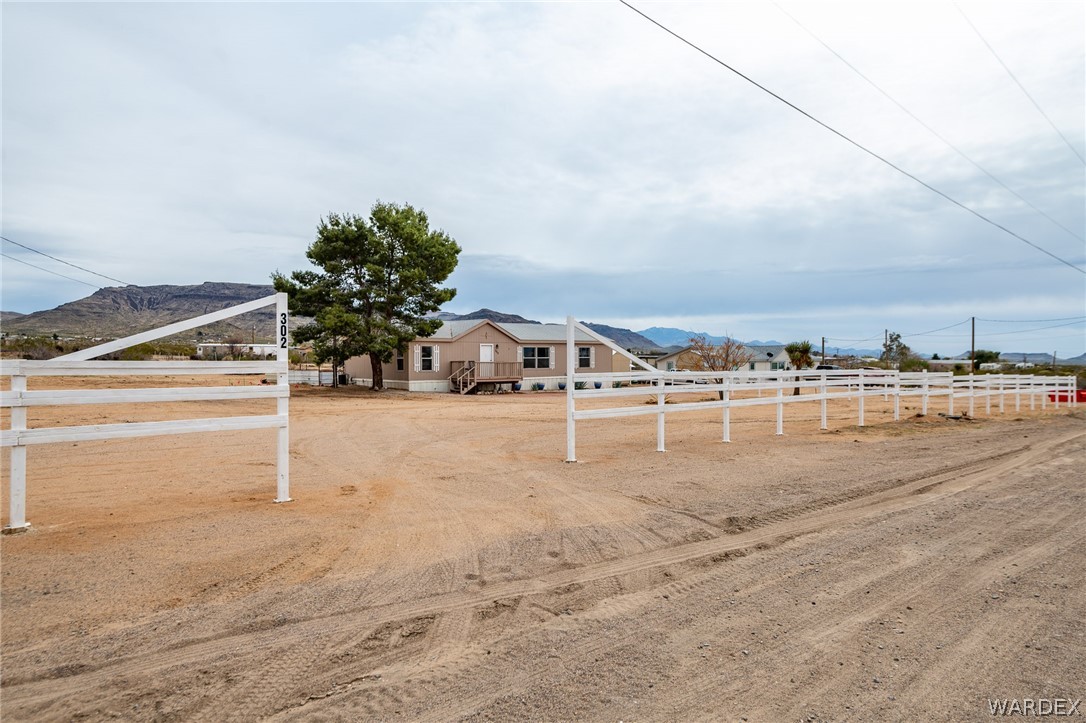 Photo 31 of 36 of 302 S Houck Road mobile home