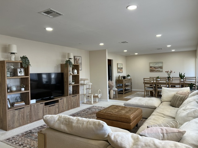 1590 Loma Vista Road