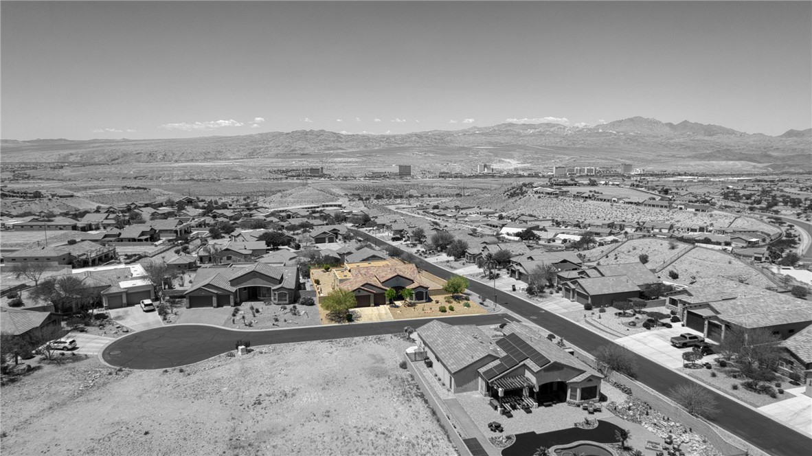 1215 Inverness Court