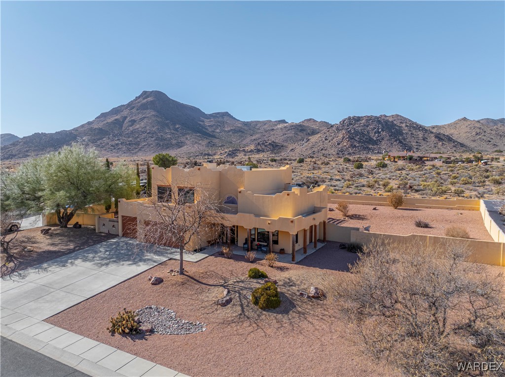 5537 N Storm Cloud Drive