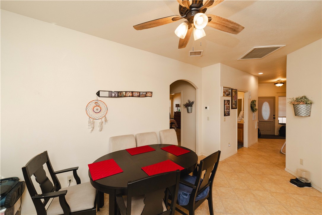 2120 W Billionaire Lane