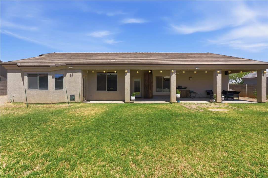 4204 N Stampede Road