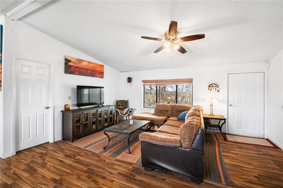 8556 W Wild Horse Drive