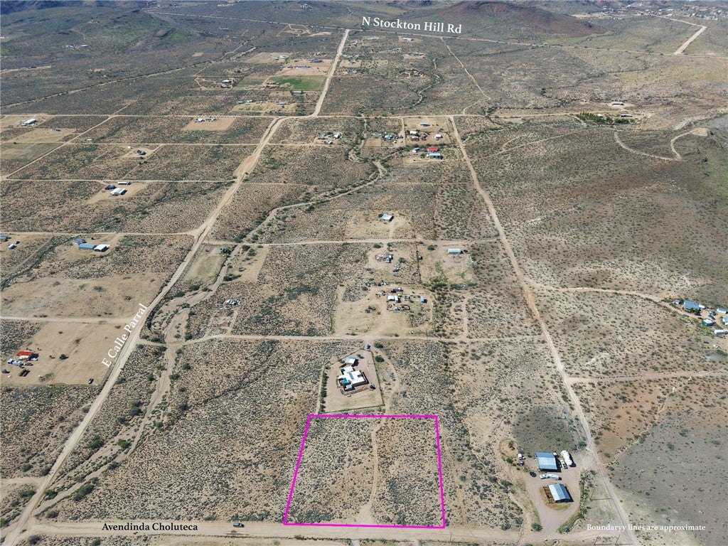 331-34-038 N Choluteca Drive
