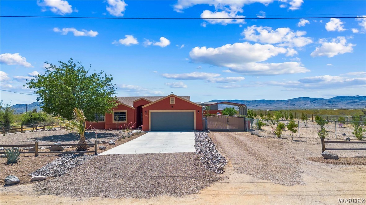 3643 N Estrella Road