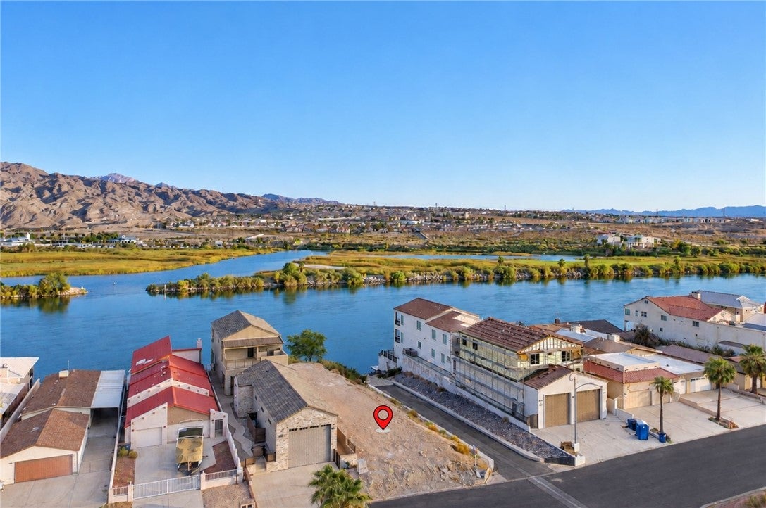 575 Riverfront Drive