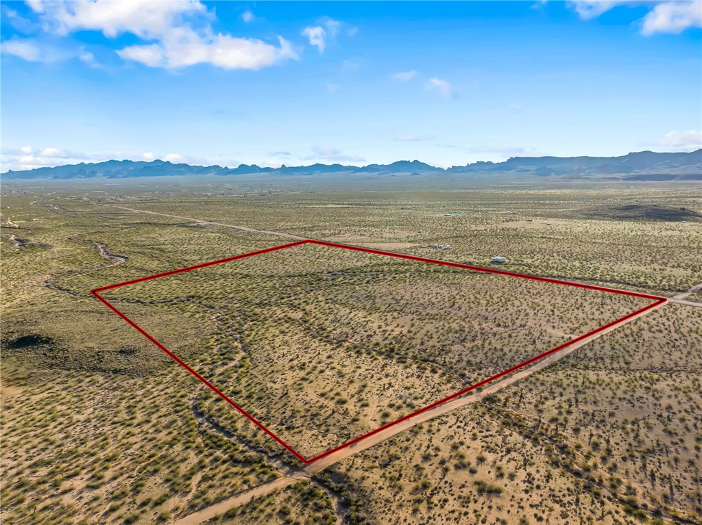 7470 W Tertiary Drive