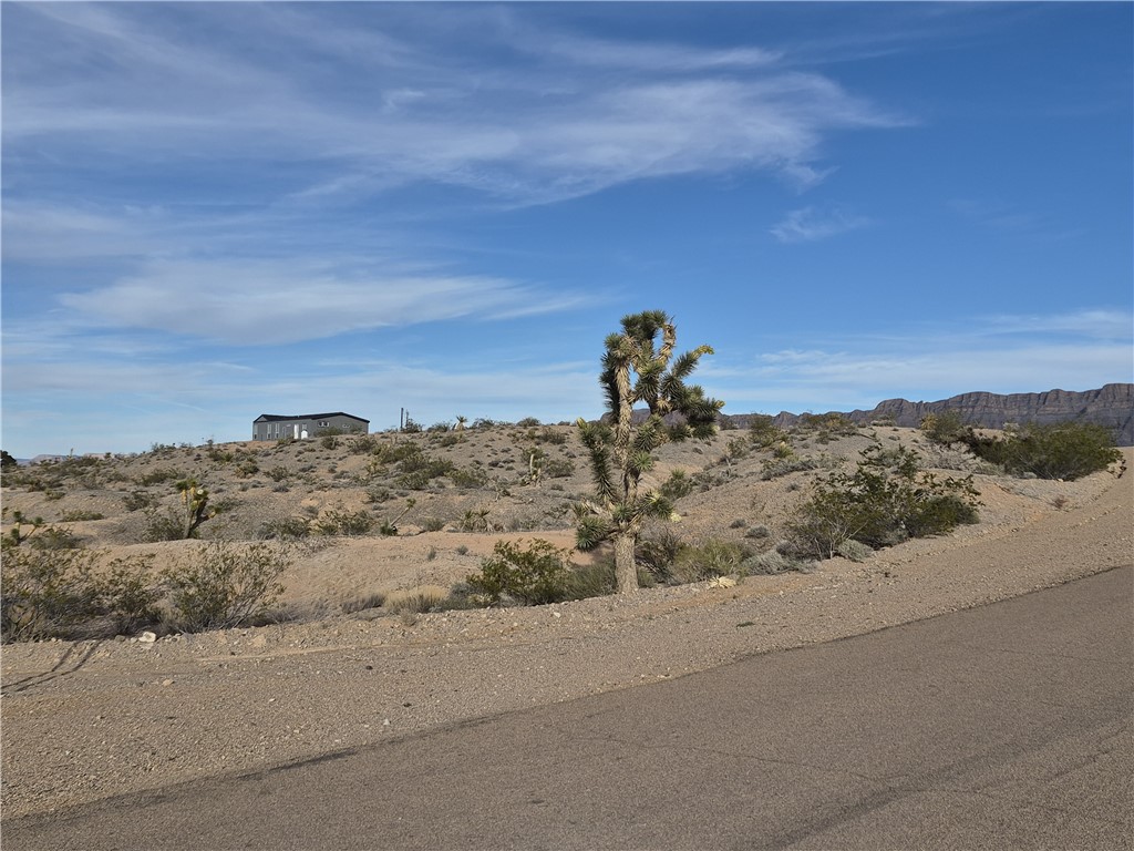 715 & 695 E Spencer Drive