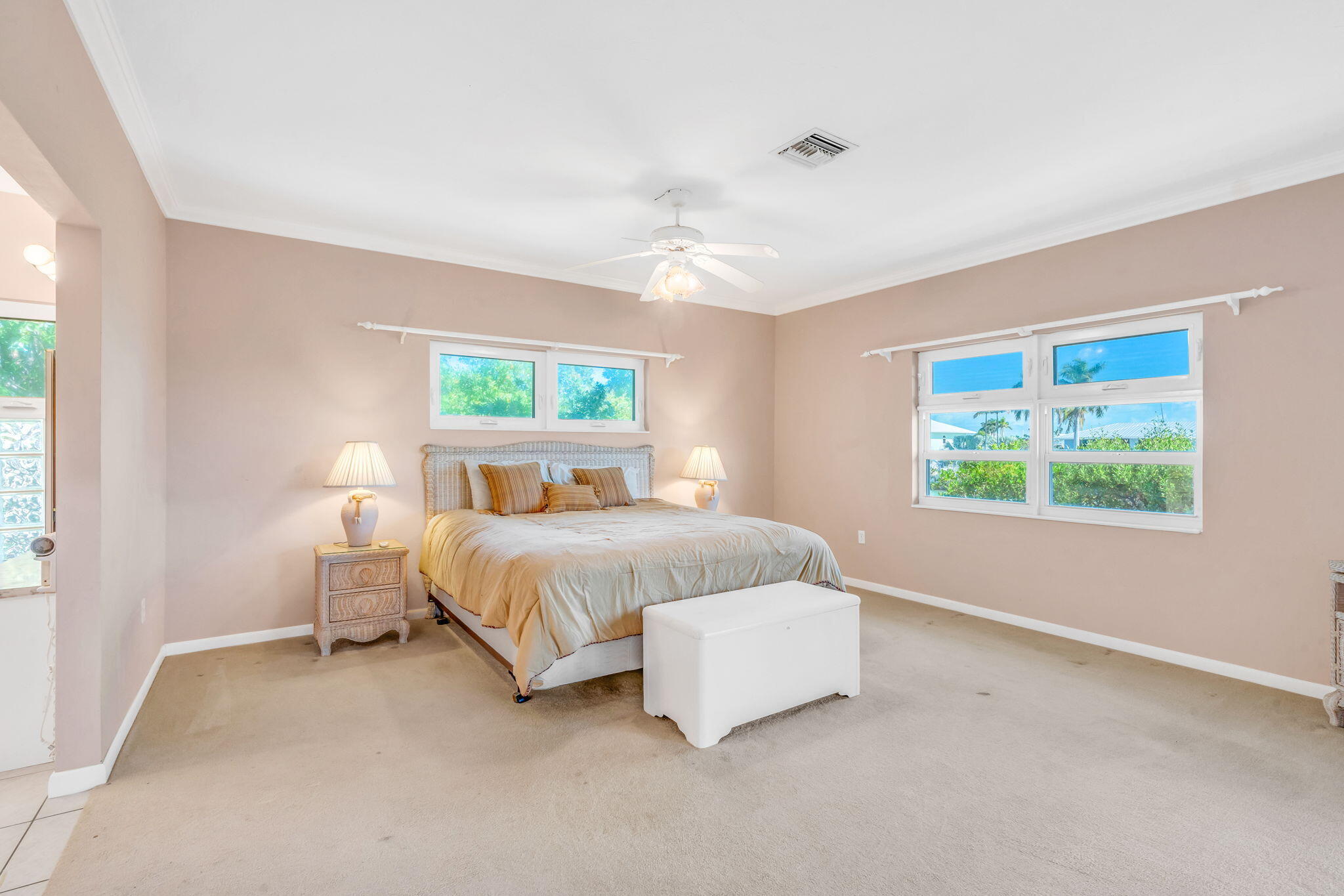 Marathon, Florida 33050, United States, 4 Bedrooms Bedrooms, ,4 BathroomsBathrooms,Residential,Active,161420