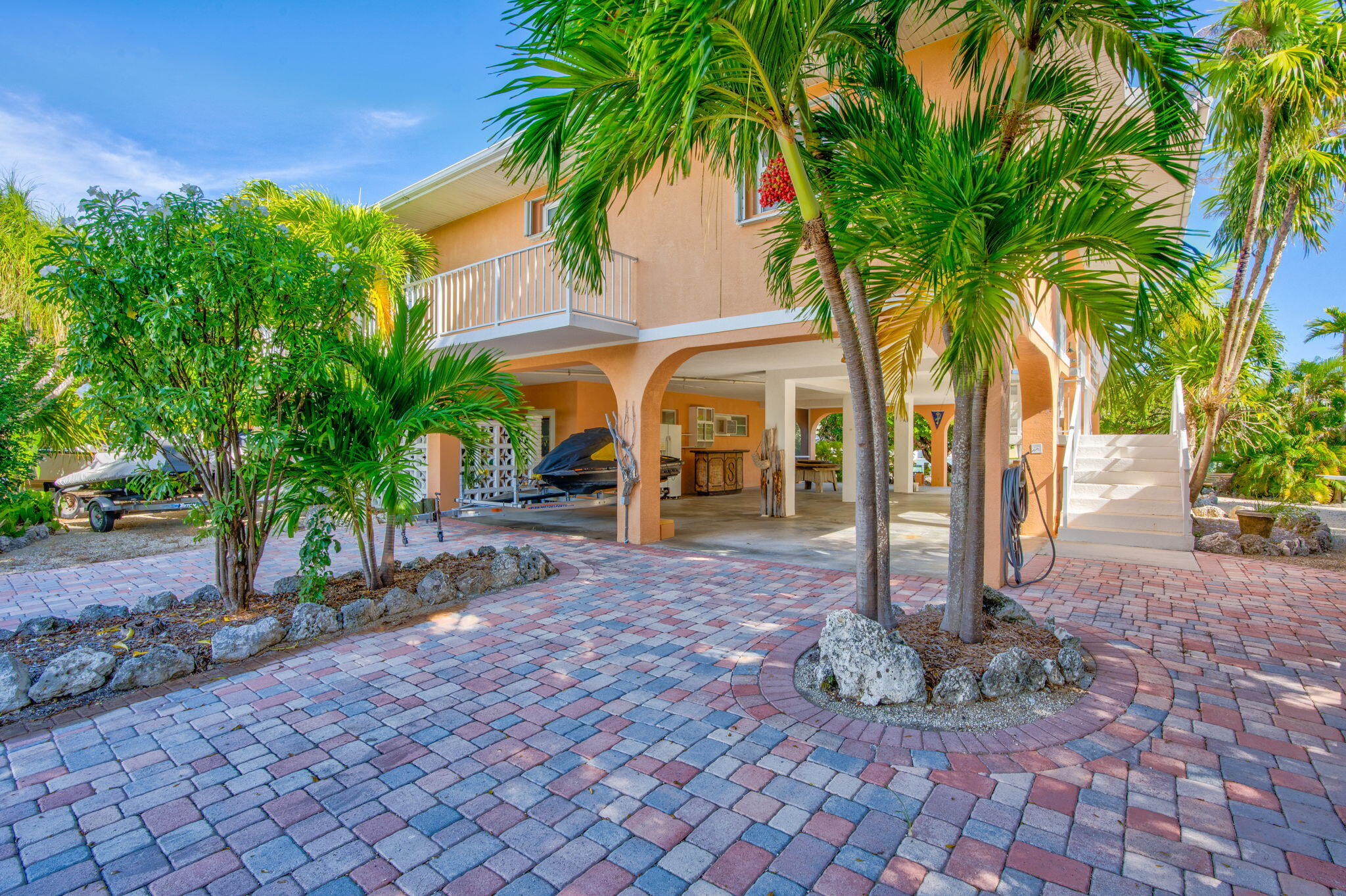 Marathon, Florida 33050, United States, 4 Bedrooms Bedrooms, ,4 BathroomsBathrooms,Residential,Active,161420