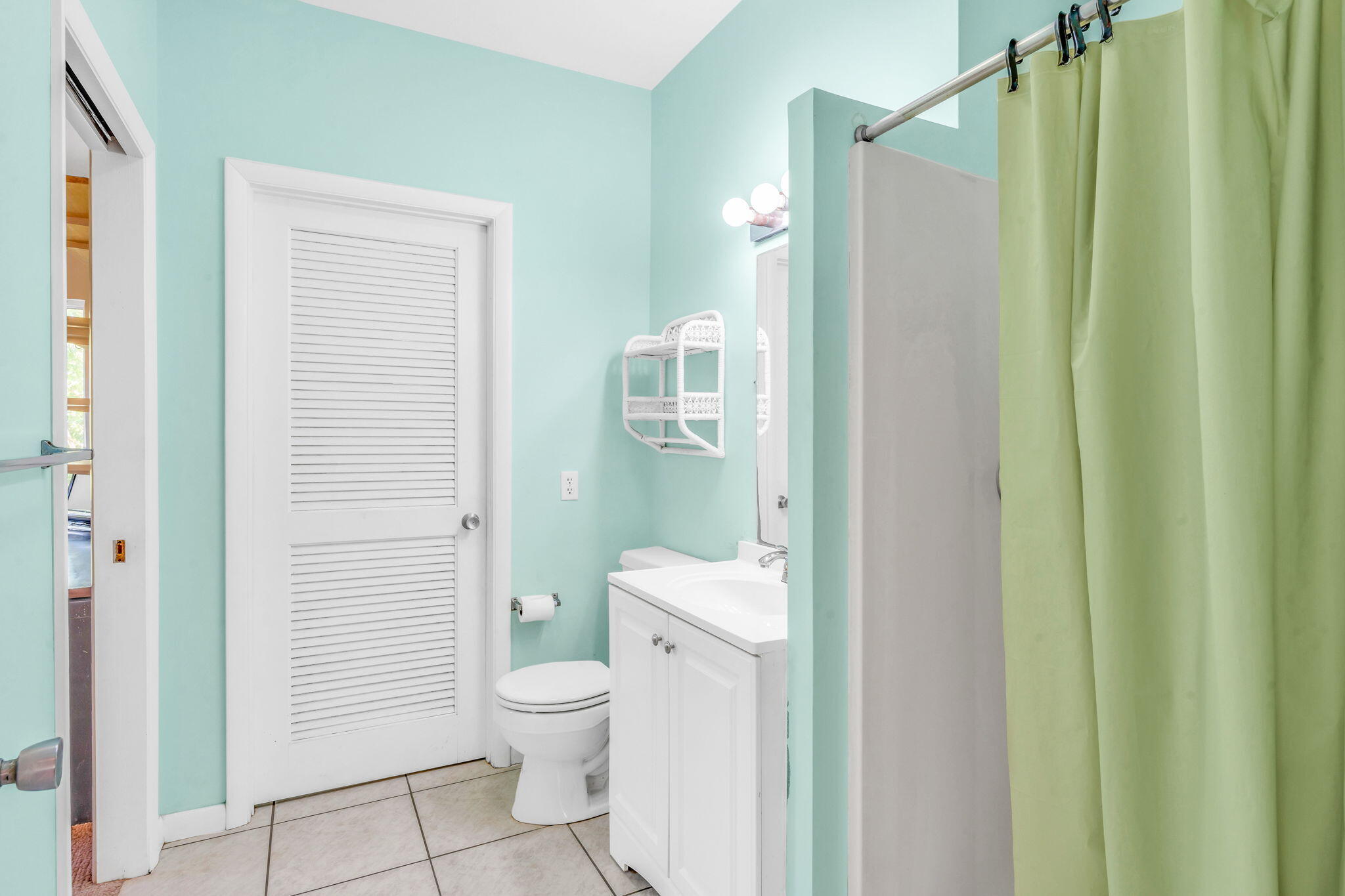 Marathon, Florida 33050, United States, 4 Bedrooms Bedrooms, ,4 BathroomsBathrooms,Residential,Active,161420